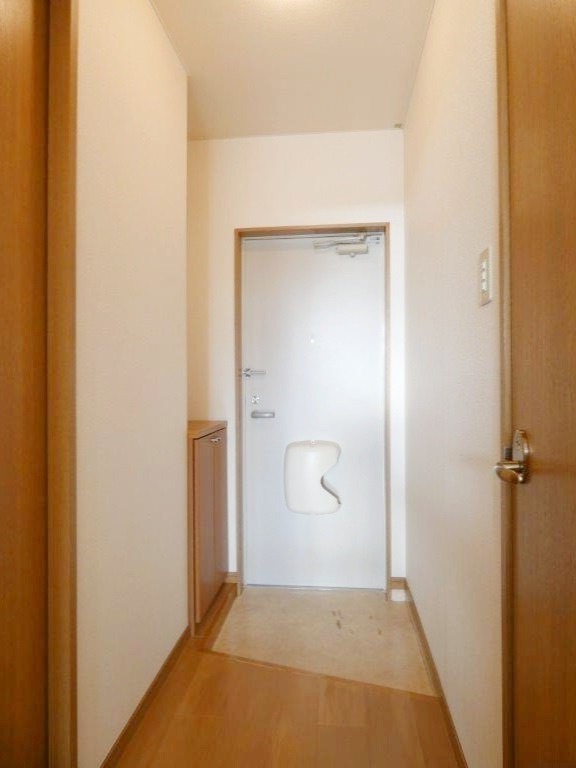 玄関　図面と現状に相違がある場合には現状を優先