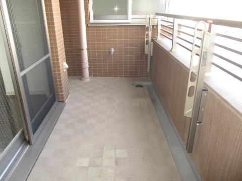 バルコニー　ベランダ