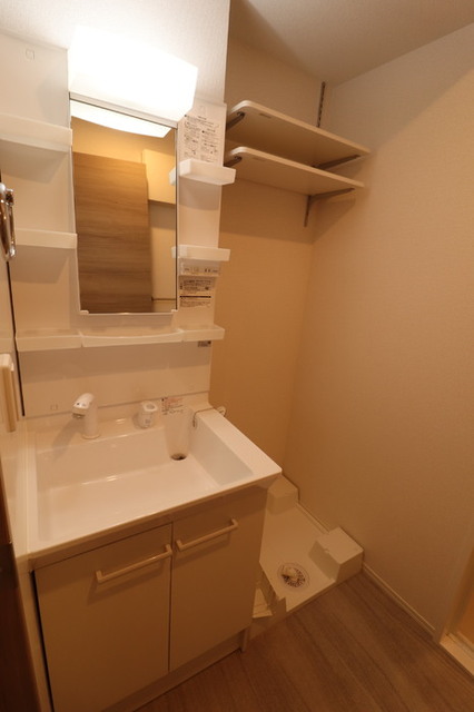 洗面設備　洗面室