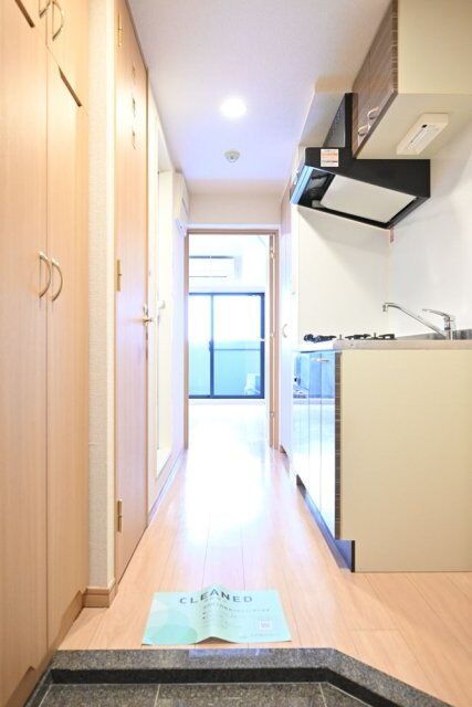 玄関　ルーブル練馬参番館　練馬区中村1