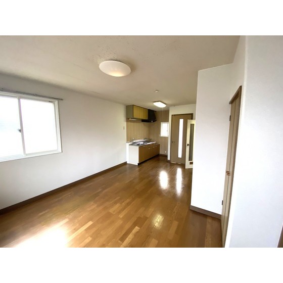 居室・リビング　居間