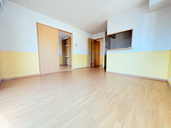 居室・リビング　※別号室の写真