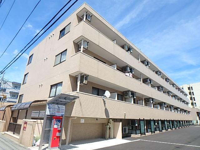 建物外観　南向きの建物です