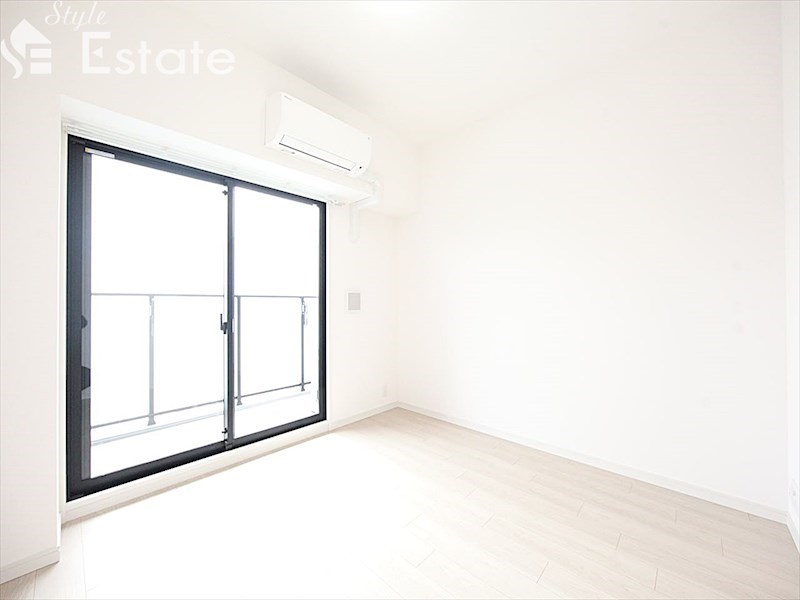 居室・リビング　内装