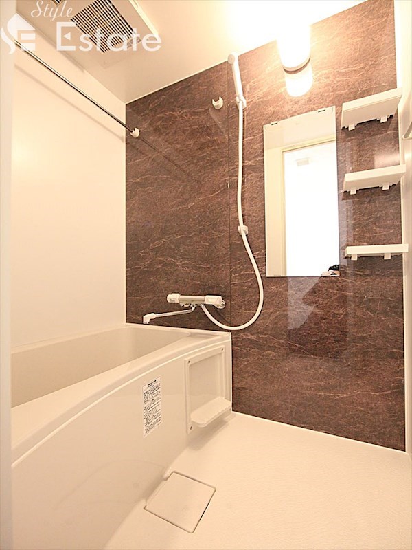 バス・シャワールーム　バスルーム