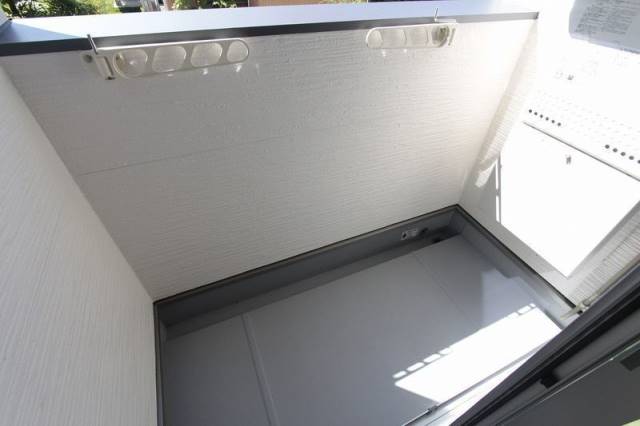 バルコニー　イメージ写真