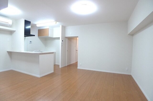 居室・リビング　ゆったりとした居間です