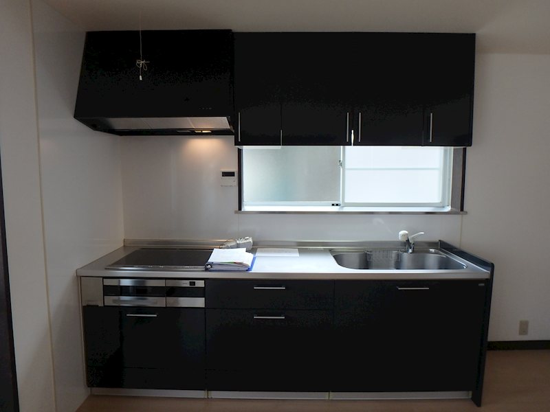 キッチン　※同タイプ1階のお部屋のお写真です。