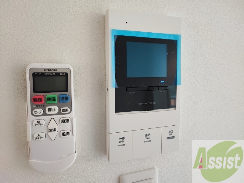 セキュリティ　ＴＶモニター付インターホンです。来客者の顔が見えるので安心！