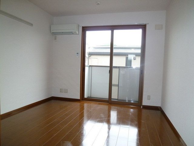 居室・リビング　★日当たり良好★