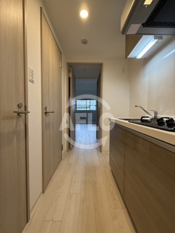 玄関　フォーリアライズ弁天町ノビア　玄関