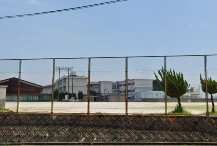 小学校　平田小学校（小学校）まで832m