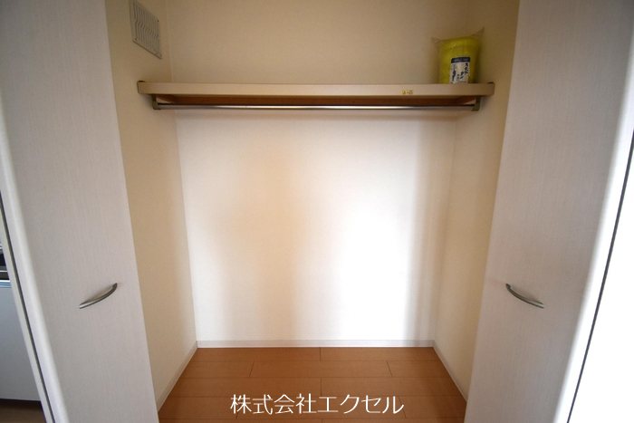 収納　同建物別室の写真です。