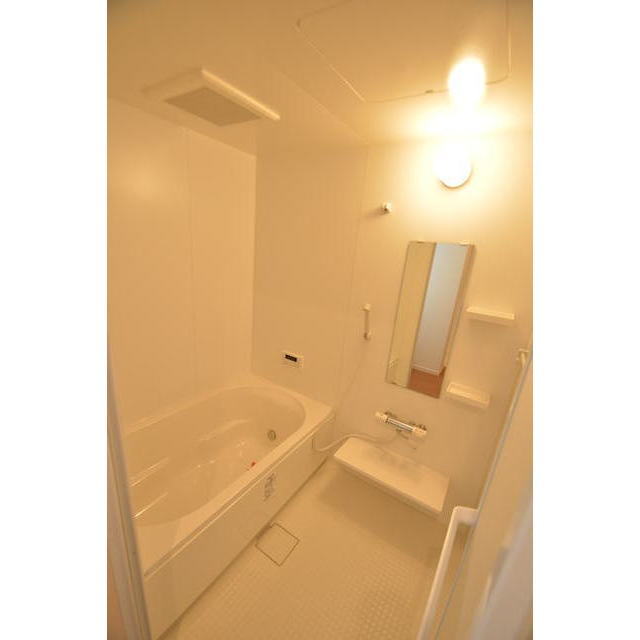 バス・シャワールーム　追い炊き