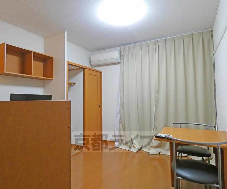 居室・リビング　広々としたお部屋です！