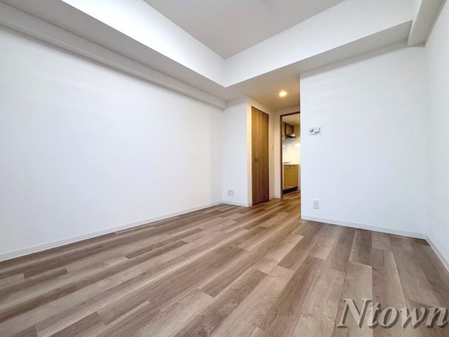 居室・リビング　こちらのリビングで趣味の時間をお楽しみください