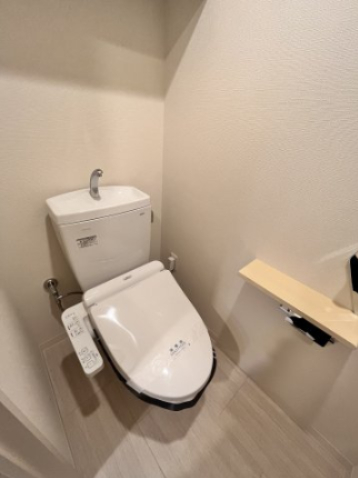 トイレ　※別号室参考写真