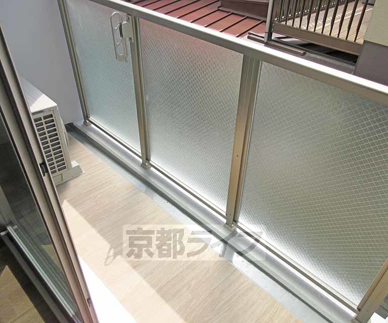 バルコニー　広いバルコニー・