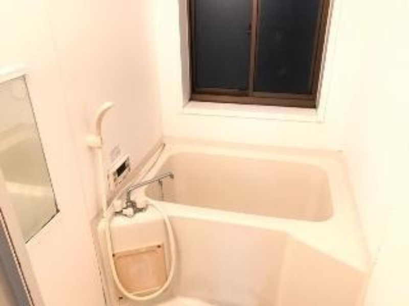 バス・シャワールーム　図面と現状に相違がある場合には現状を優先