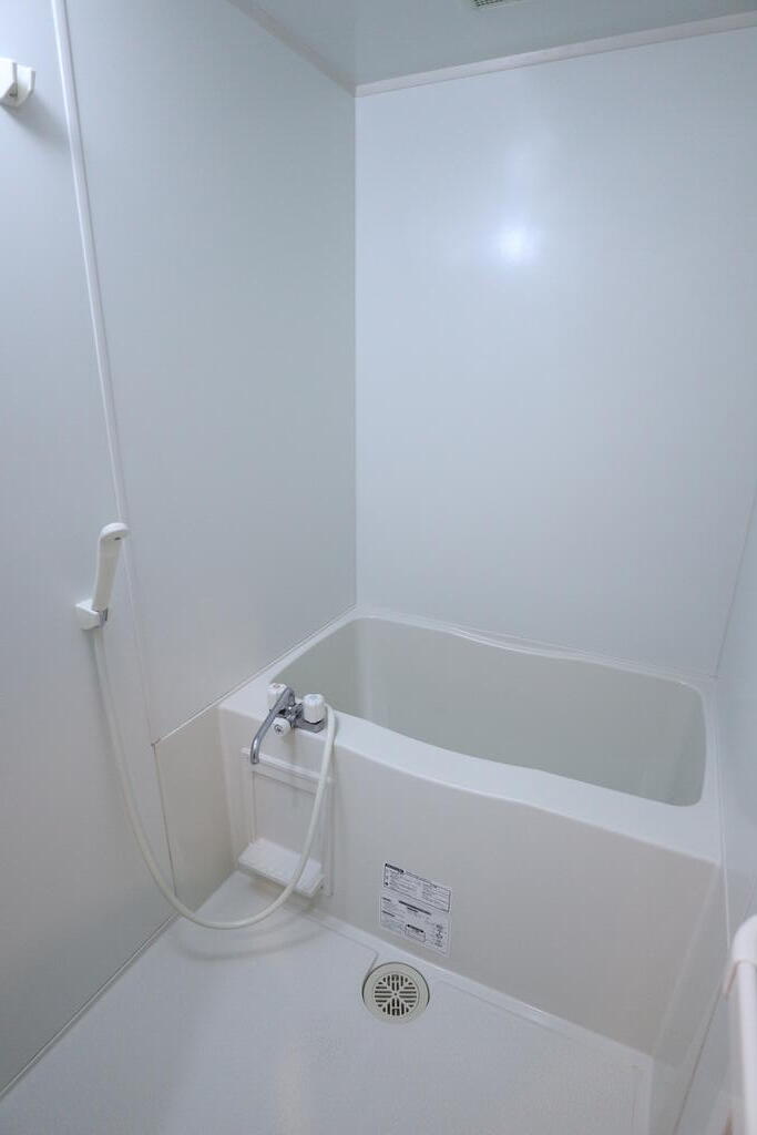 バス・シャワールーム　1日の疲れを癒しましょう♪