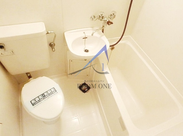 バス・シャワールーム　お風呂です。