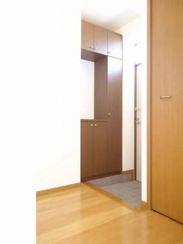 玄関　ゆったりとした玄関です