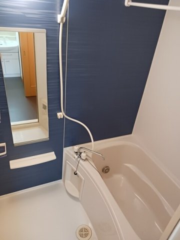 バス・シャワールーム　日々の疲れを癒すお風呂付です