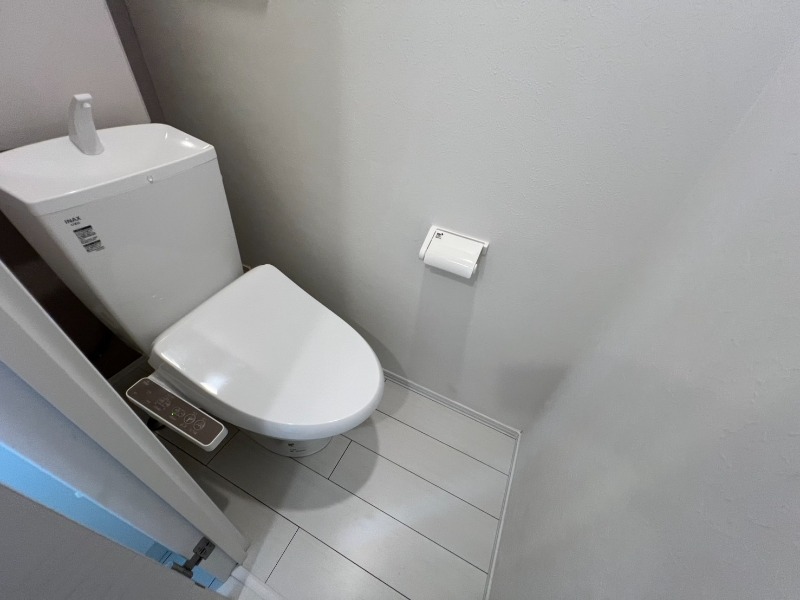 トイレ　トイレもきれいです