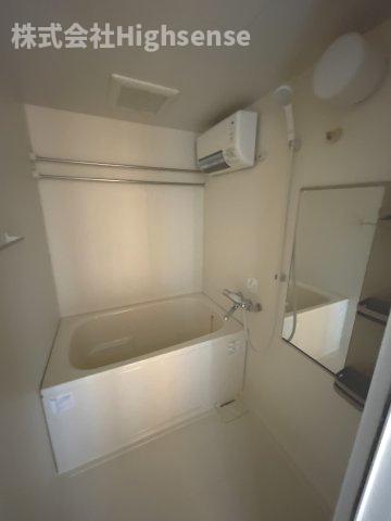 バス・シャワールーム　お風呂で日々の疲れを落としましょう