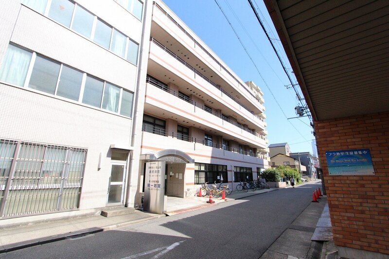 病院　医療法人珪山会鵜飼病院（病院）まで53m