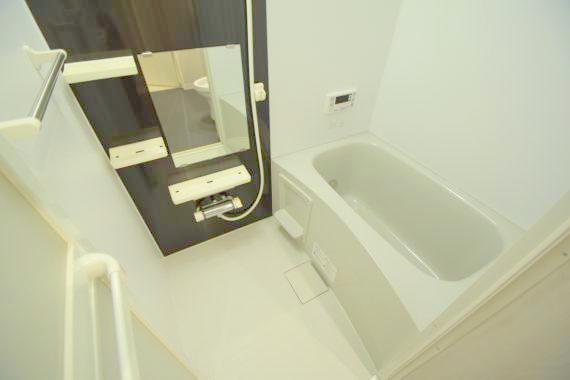 バス・シャワールーム　一日の疲れを癒してくれます。