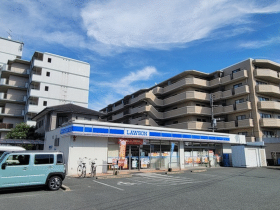 コンビニ　ローソン熊本保田窪店（コンビニ）まで220m