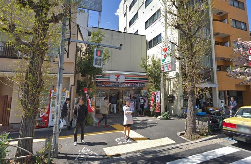 コンビニ　セブンイレブン（コンビニ）まで120m