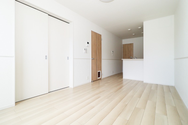 居室・リビング　図面と現状に相違がある場合には現状を優先