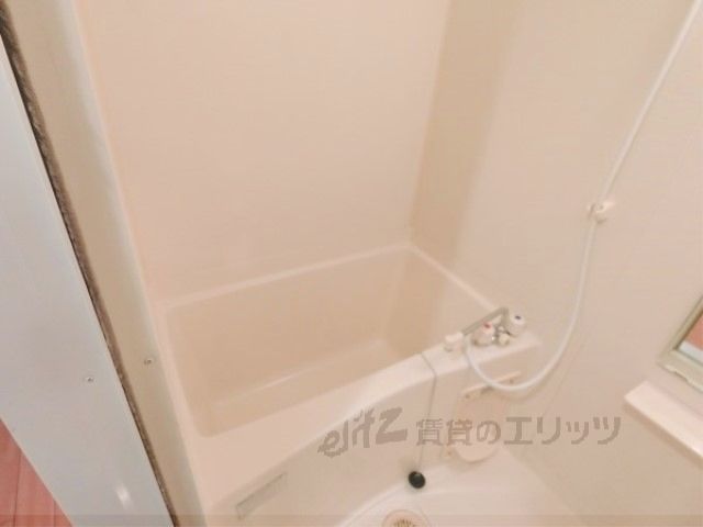 バス・シャワールーム　風呂