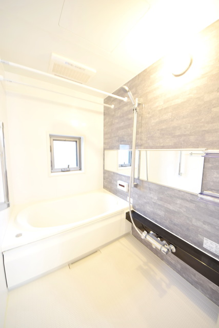 バス・シャワールーム　～一日の疲れを癒しましょうっ～