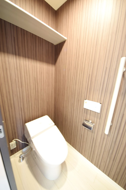 トイレ　～身も心もスッキリっ～