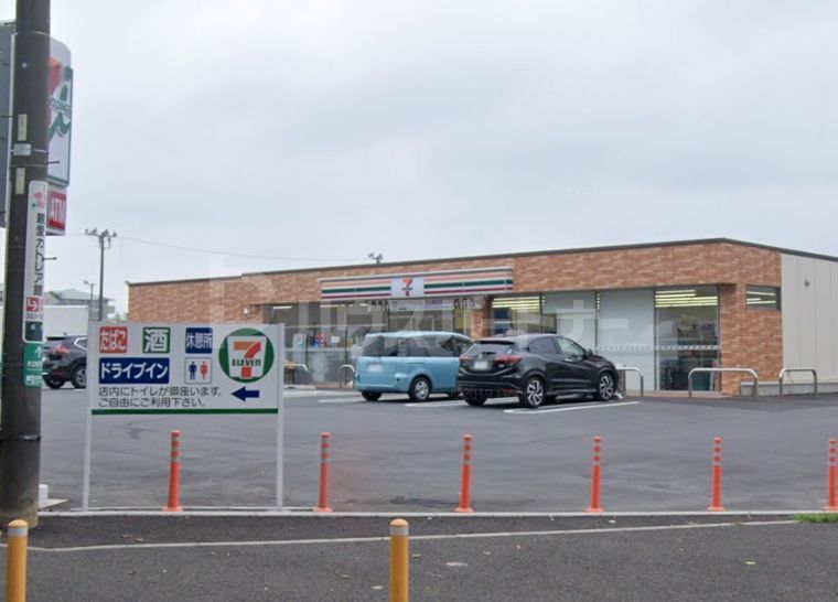コンビニ　セブンイレブン松戸紙敷店（コンビニ）まで210m