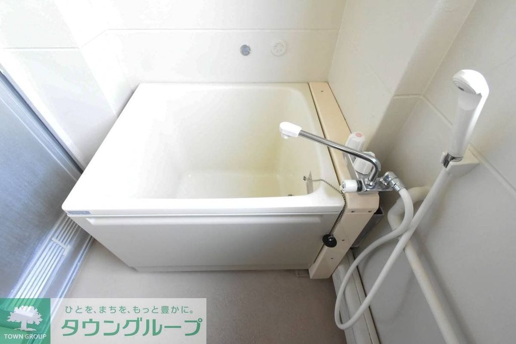 バス・シャワールーム　バス