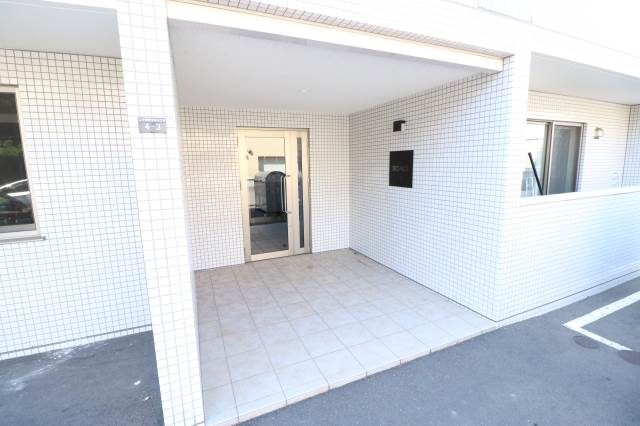 エントランス　建物入り口♪