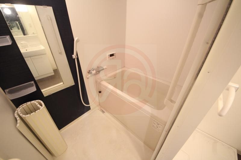 バス・シャワールーム　きれいなお風呂です