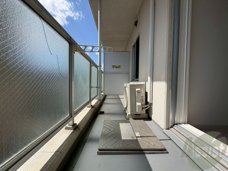 バルコニー　バルコニーが付いていますので一息ついてみてはいかがですか。