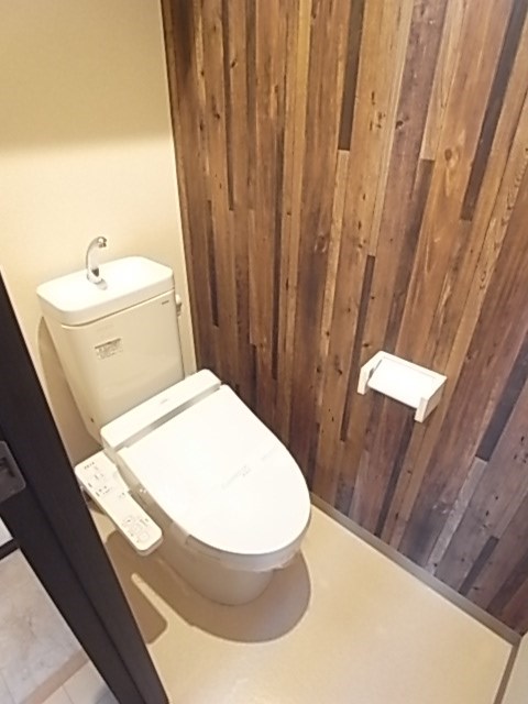 トイレ　トイレもきれいです