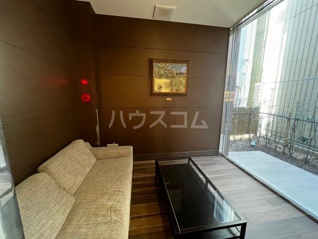 ロビー