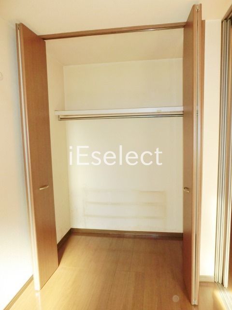 収納　大きなクローゼット。