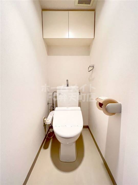 トイレ　コンパクトで使いやすいトイレです