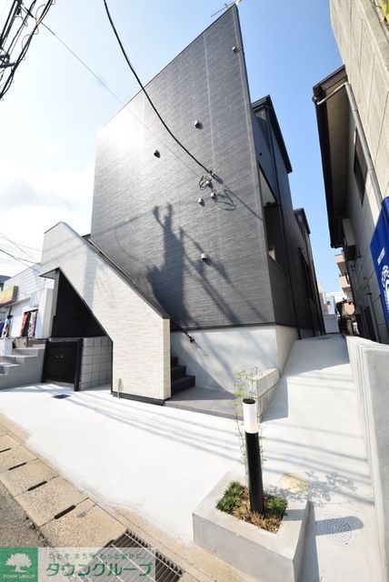 建物外観　現地待ち合わせ歓迎♪お問合せはタウンハウジング蘇我店まで！