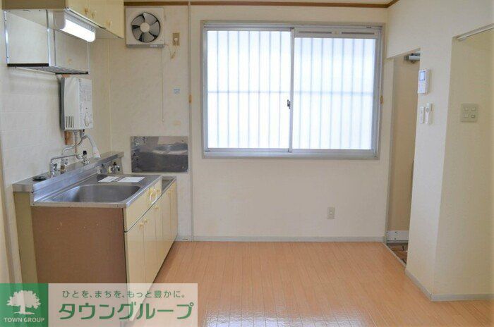 居室・リビング　お問合せはタウンハウジングまで！※現地待合わせ相談可能