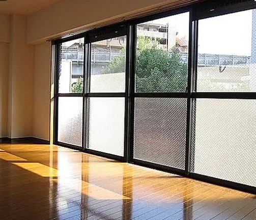 居室・リビング　ゆったりとした居間です
