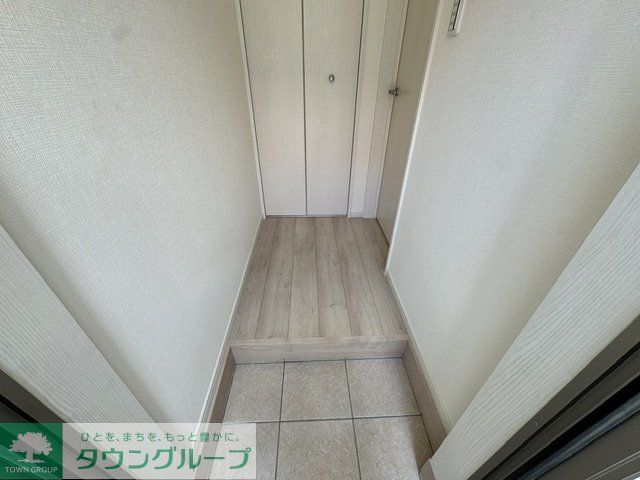 玄関　バルコニー